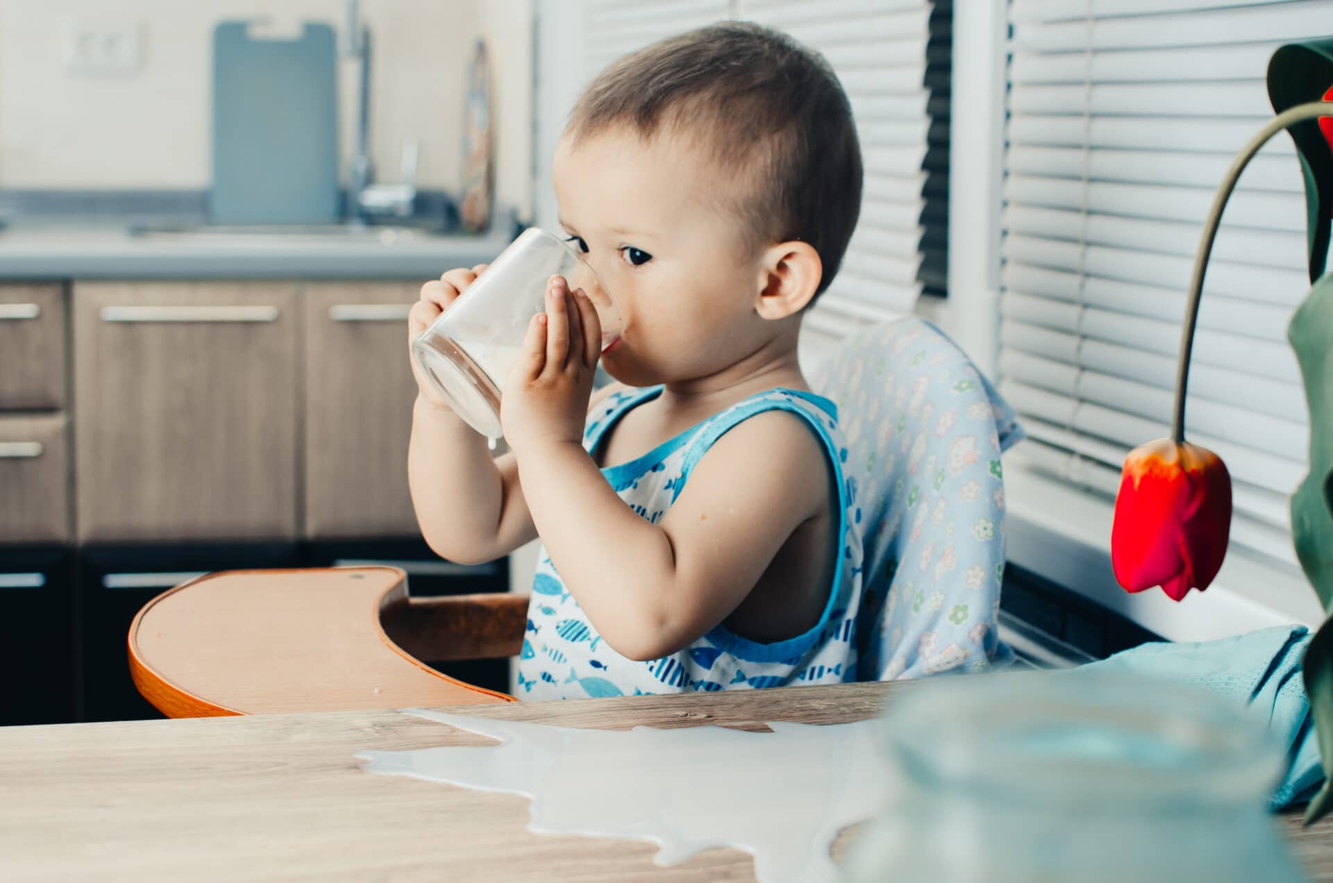 lactose intolerance symptoms in babies
